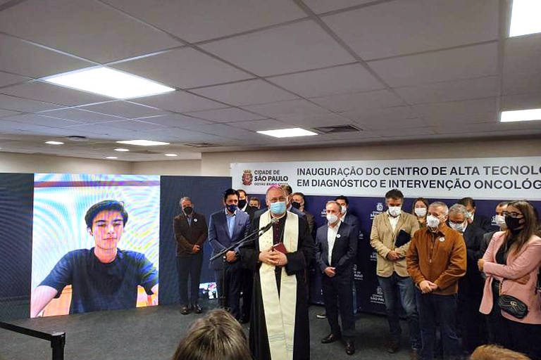 Bruno Covas é homenageado em inauguração de centro contra câncer em SP