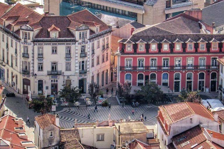 Custo mais baixo de cidades pequenas em Portugal atrai brasileiros