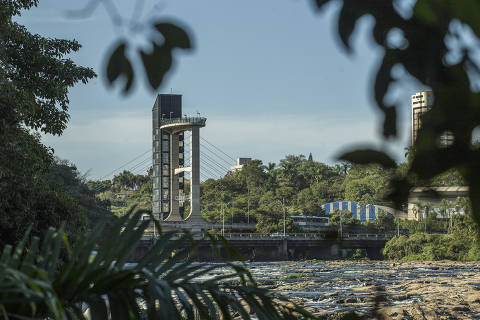 PIRACICABA, SP, BRASIL, 22-06- 2022: Fotos para o seminário sobre afroturismo, modalidade cultural do turismo voltada à história da população negra. Na foto a Ponte Irmãos Rebouças, localizado na cidade de Piracicaba, interior de São Paulo. (Foto: Jardiel Carvalho/Folhapress - SUP. ESPECIAIS).