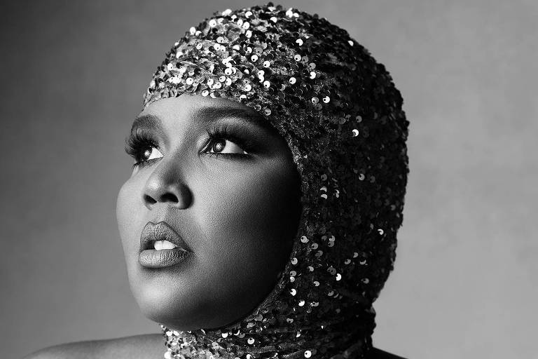 'Special', novo álbum de Lizzo, oscila entre o clichê e o extraordinário