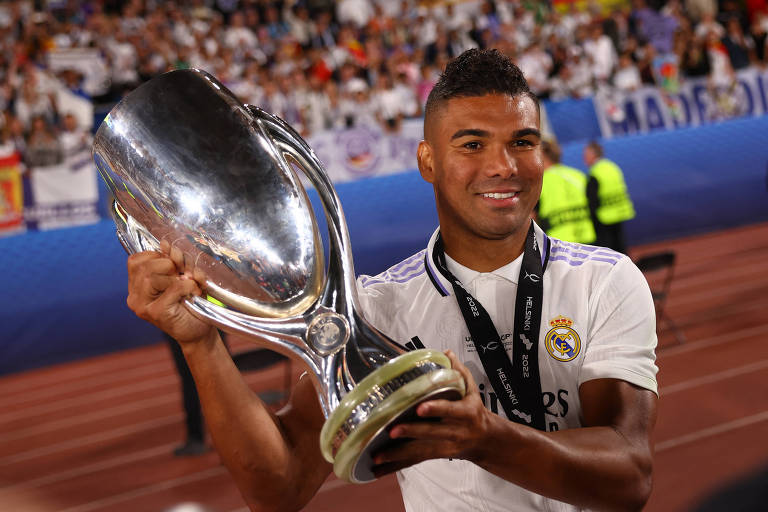 Manchester United anuncia a contratação de Casemiro, titular da seleção brasileira