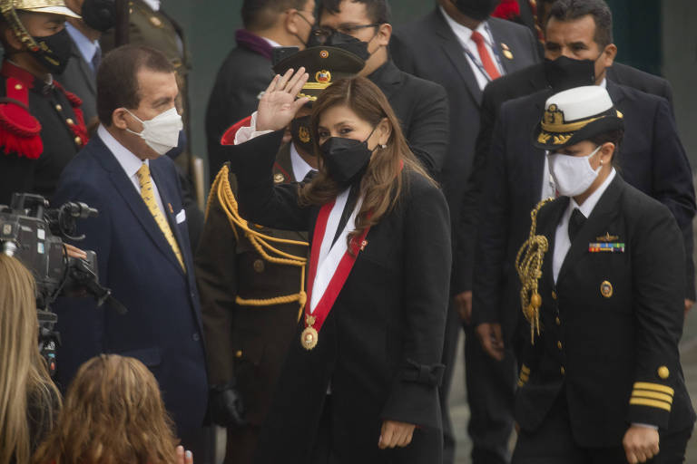 Peru derruba presidente do Congresso por áudio vazado em novo episódio de crise