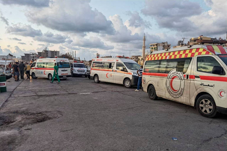 Barco com refugiados afunda na Síria e deixa ao menos 34 mortos