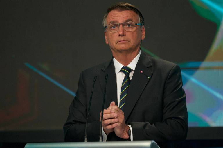 Campanha de Bolsonaro avalia que ausência de Lula não arranhou petista no debate