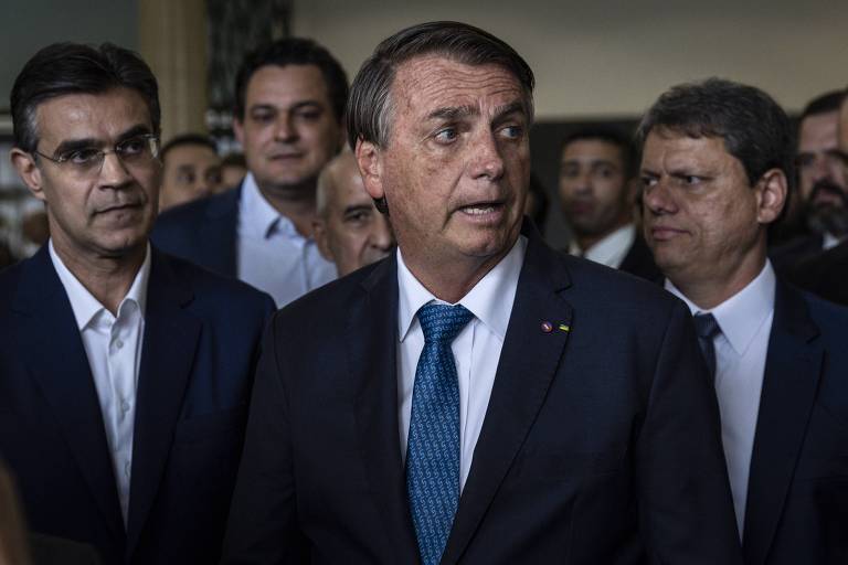 Da esq. para a dir., o governador Rodrigo Garcia, o presidente Jair Bolsonaro e o candidato ao Governo de São Paulo Tarcísio de Freitas