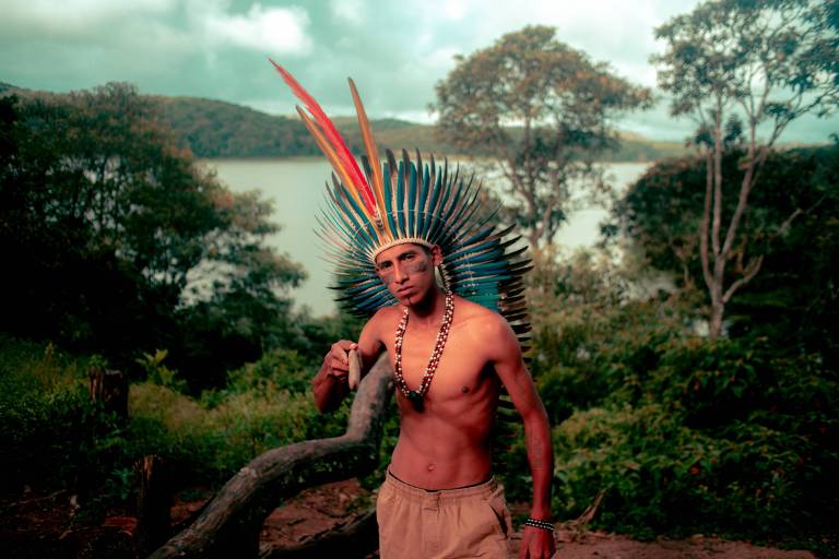O rapper indígena Owera lança disco 'Mbaraeté'