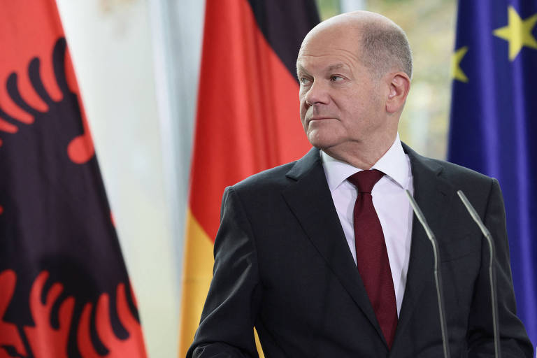 Visita de Scholz à China testa histórico de erros da Alemanha com Rússia