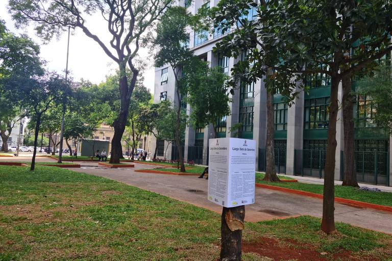 Praças do centro de São Paulo passam por revitalização