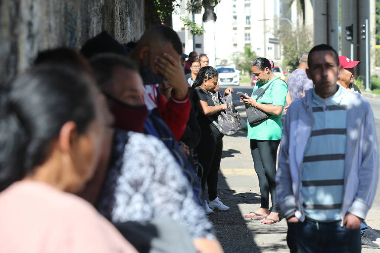 Auxílio Brasil e Vale-gás de dezembro começam a ser pagos; veja calendário e quem tem direito