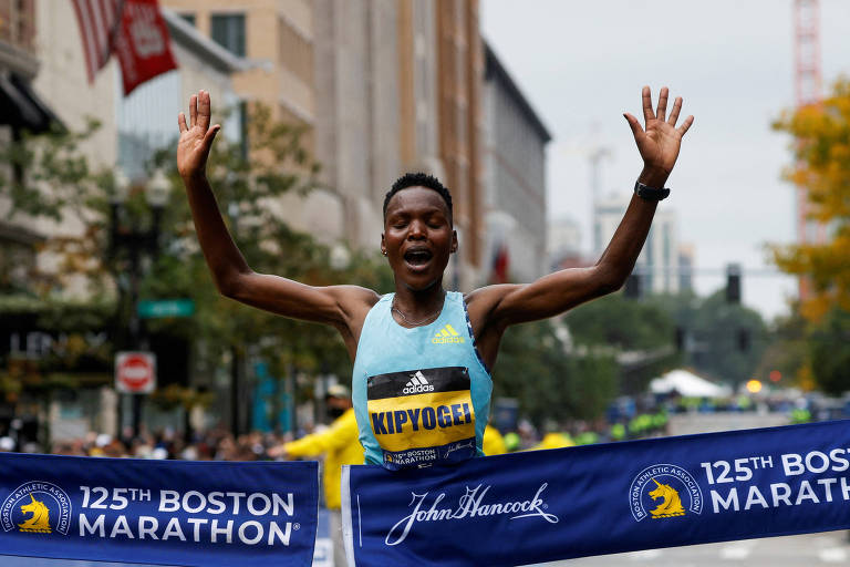 Maratonista queniana Diana Kipyokei é suspensa por 6 anos por doping
