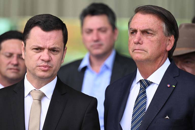 Aliados de Bolsonaro se descolam de Torres e silenciam sobre decreto golpista