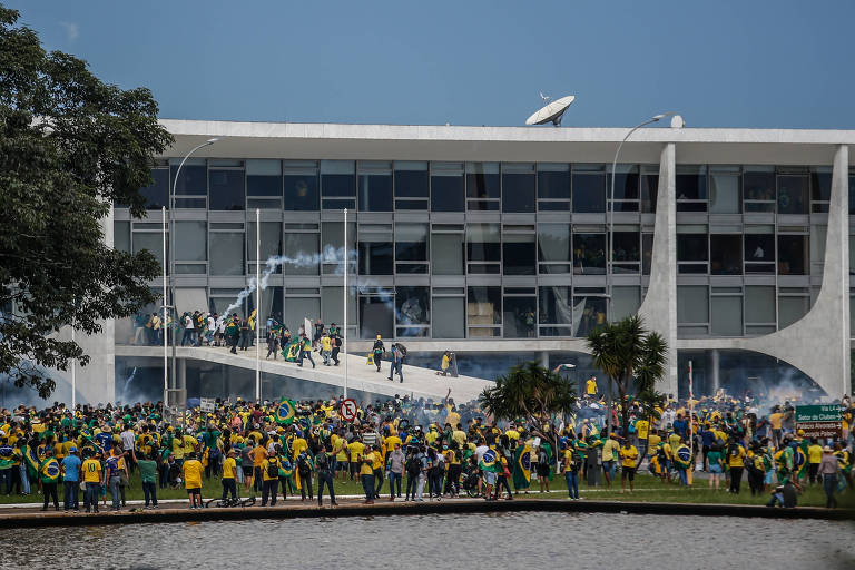 Prisões, ações da PF, CPIs, minuta golpista; veja a linha do tempo dos desdobramentos do 8/1