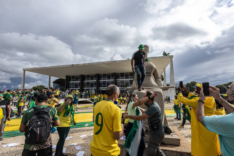 PGR resiste a proposta da Defensoria para 181 réus do 8 de janeiro