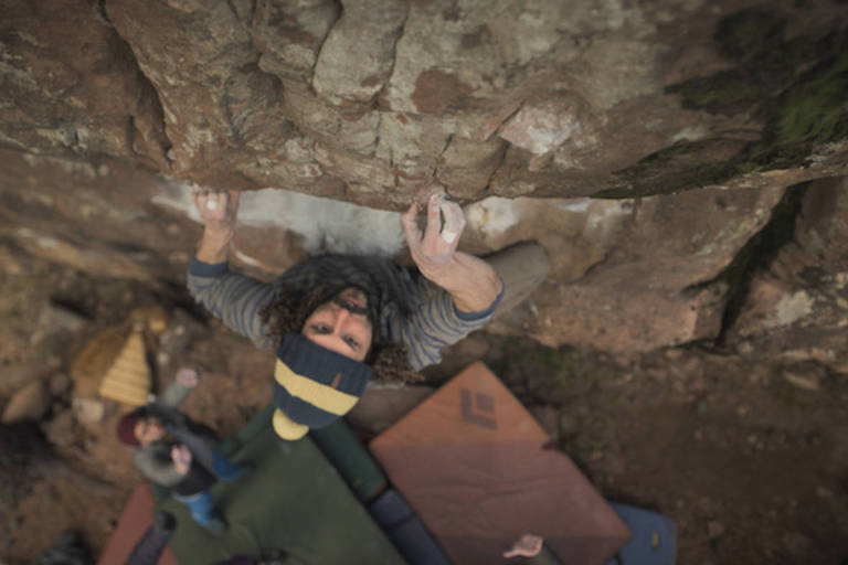 Brasileiro disputa reality show de escalada produzido por Jason Momoa e Chris Sharma