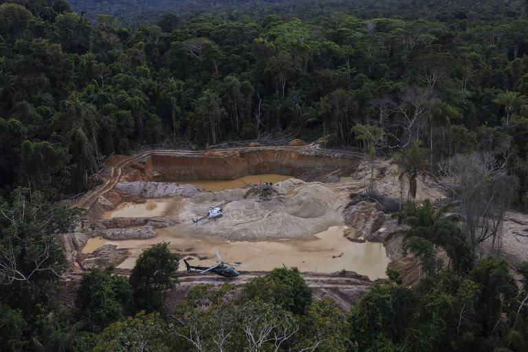 Mercúrio do garimpo é 'ponta do iceberg' na saúde indígena, afirma pesquisador