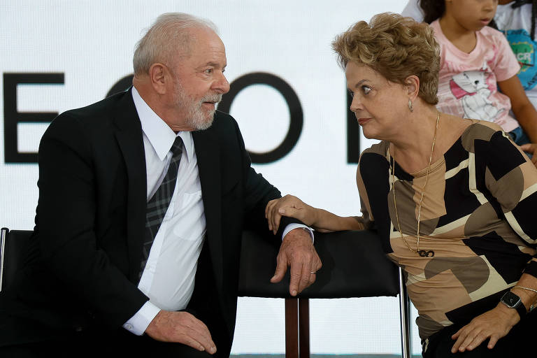 Lula e ministros derrapam na defesa de Dilma e fazem críticas indiretas