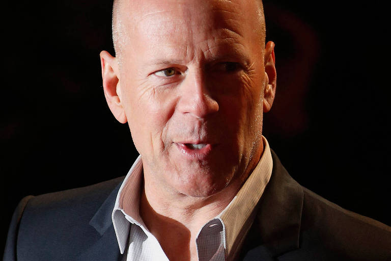 Como Bruce Willis mudou sua rotina após descobrir que tem demência