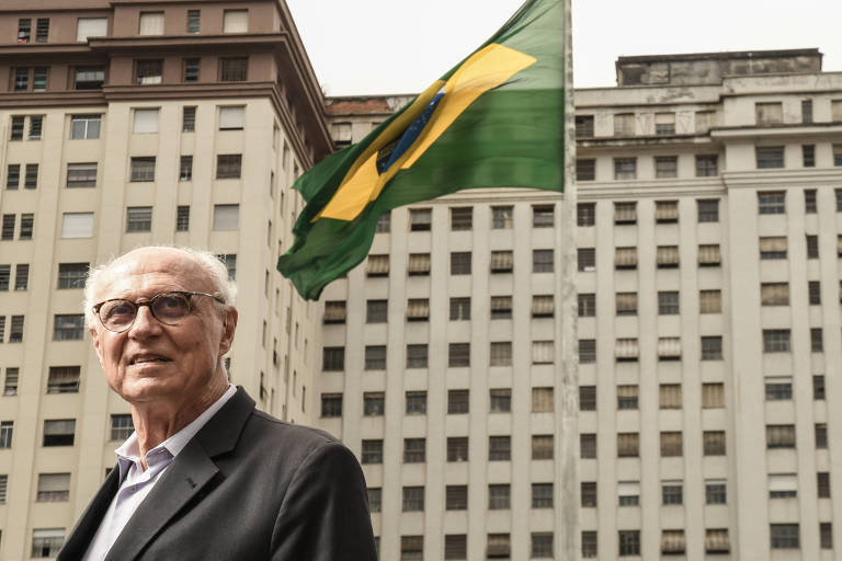 Suplicy volta à Assembleia de SP com renda básica, claro, e 'oposição civilizada'