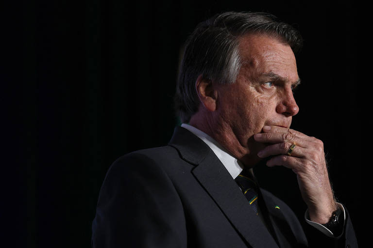 PF descreve espécie de 'caixa dois' para desviar joias para Bolsonaro