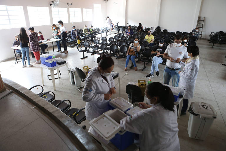 Ministério da Saúde deixou vencer 39 milhões de vacinas contra Covid