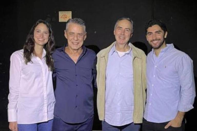 'Chico Buarque é a melhor versão do Brasil', diz Barroso após ir a show do cantor