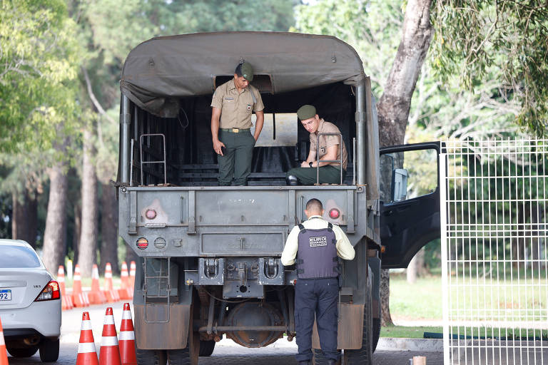 Ideia de criar Guarda Nacional pode reaparecer, e militares detestam