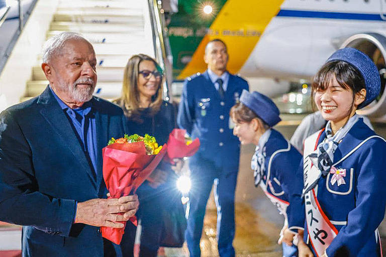 O presidente Luiz Inácio Lula da Silva desembarcou em Hiroshima