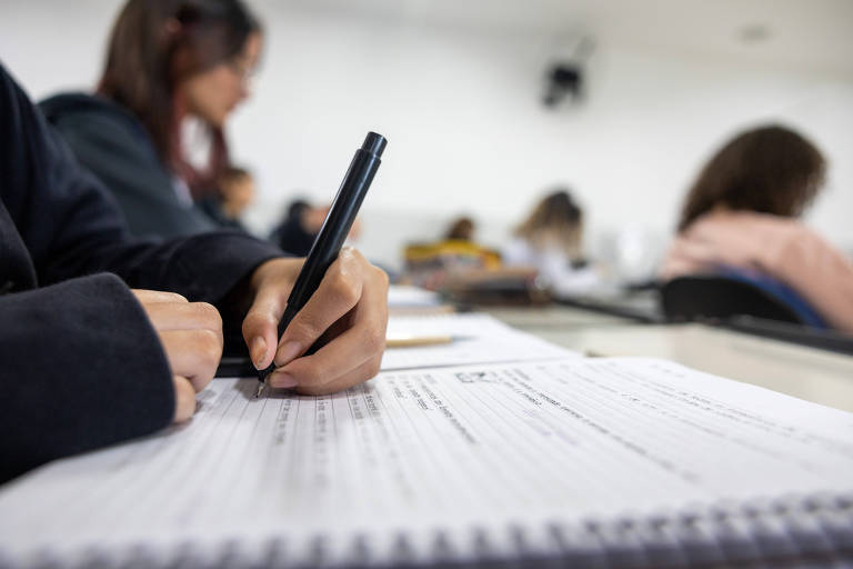 O que deixamos de ganhar ao não avaliar política pública educacional