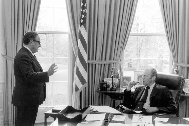 Kissinger chegou aos 100 com fama dividida entre gênio e criminoso de guerra, mas sempre influente
