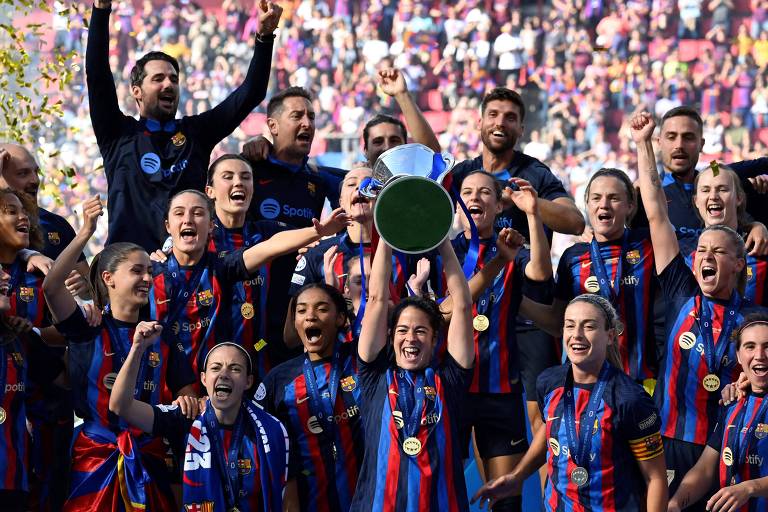 Virada no segundo tempo dá título da Champions League feminina ao Barcelona