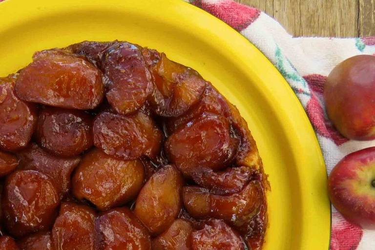 Tarte tatin é a sobremesa ideal para impressionar no Dia dos Namorados