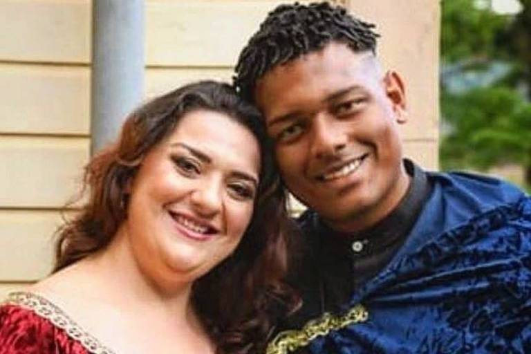 Nosso Pagão Amor: Beatriz e Mateus na Convenção de Bruxas e Magos