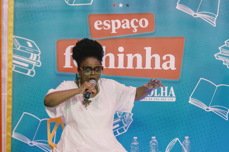 Kiusam de Oliveira fala sobre racismo e resistência no segundo dia do Espaço Folhinha