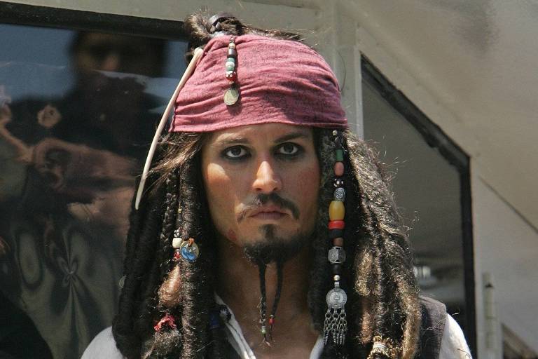 Johnny Depp recusa voltar a protagonizar o filme 'Piratas do Caribe', diz jornal