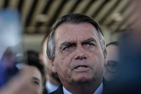 PF indicia Bolsonaro e mais 36 em investigação de trama golpista