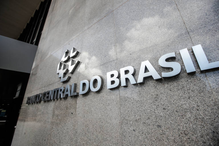 Dívida bruta do Brasil soma R$ 8,35 trilhões em março