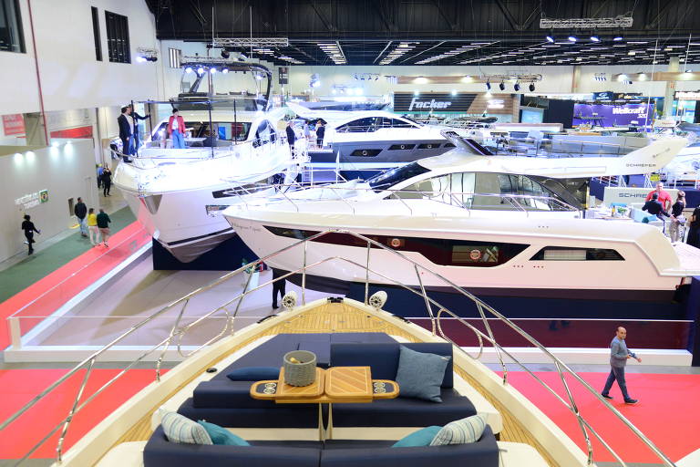 Iates em exibição na feira São Paulo Boat Show, em setembro de 2022