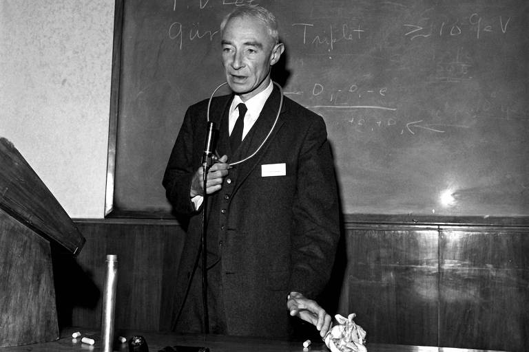 História de Oppenheimer mostra que efeitos de novas tecnologias são imprevisíveis