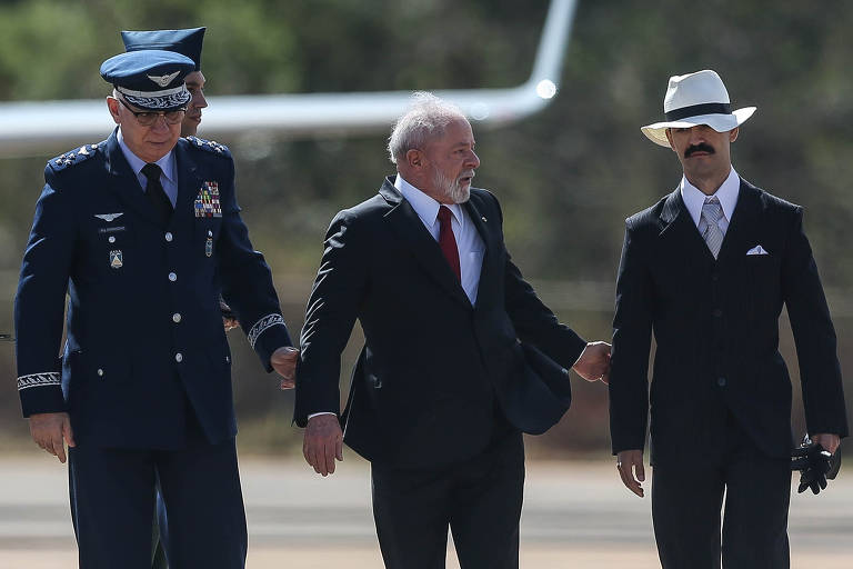 Lula participa de homenagens ao sesquicentenário de Santos Dumont 