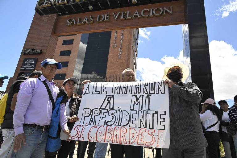 Candidato à Presidência do Equador é assassinado com tiros na cabeça