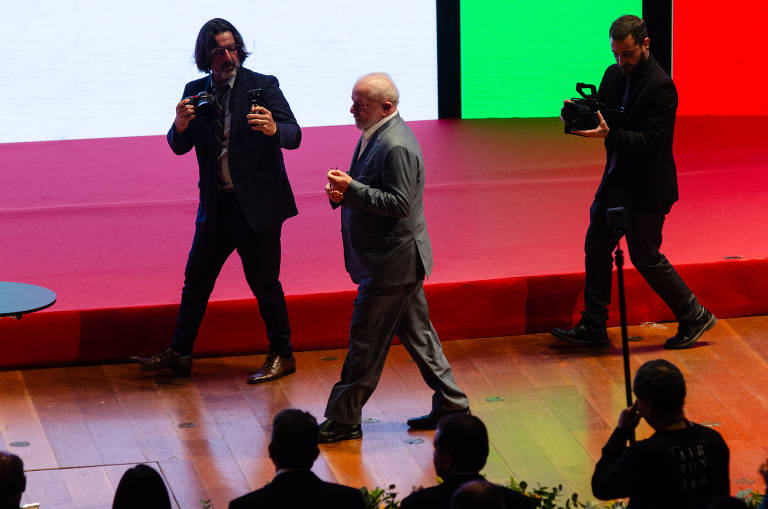 Governo Lula lança Novo PAC em evento no Theatro Municipal do Rio de Janeiro