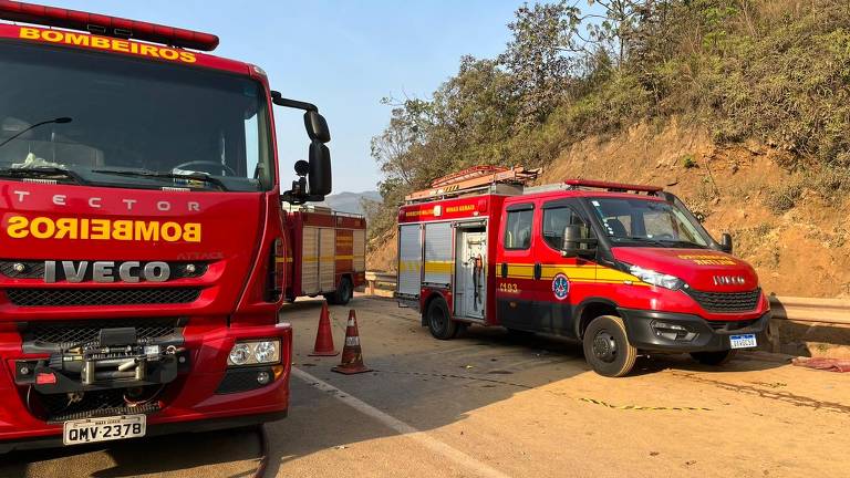 Ônibus capota e deixa 7 torcedores do Corinthians mortos em MG 