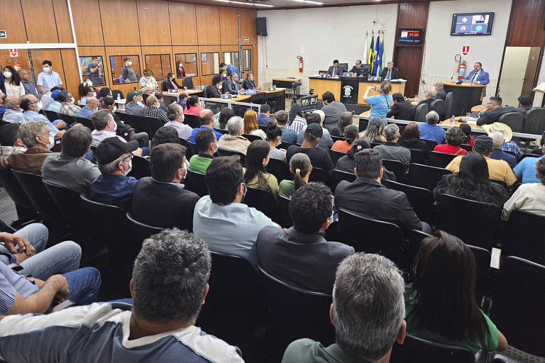 Sessão de 14 de agosto da Câmara de Vereadores de Cáceres (MT) voltou atrás em projeto que incluía "direitos da natureza" na lei orgânica do município.