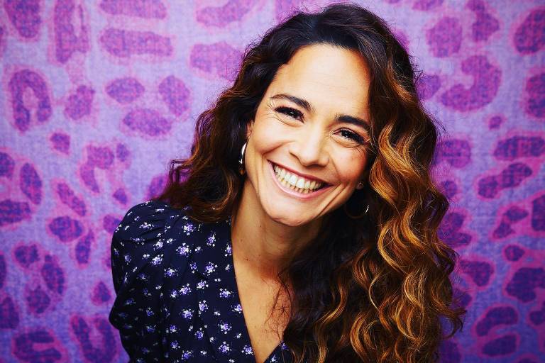 Alice Braga sobre estreia de Bruna Marquezine em Hollywood: 'Quem abriu portas foi minha tia'