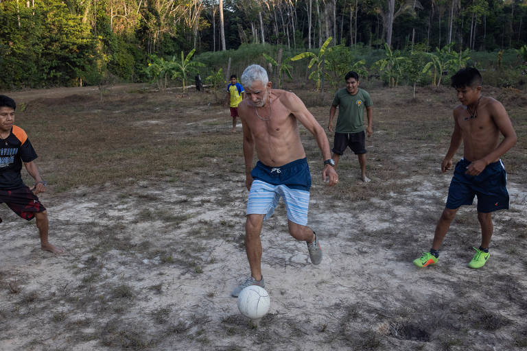 Indigenista Jair Candor busca povos indígenas isolados da Amazônia