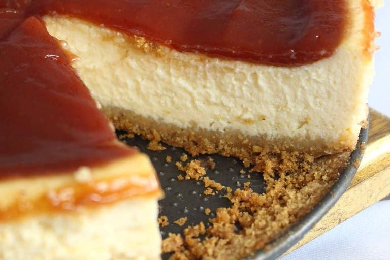 Veja como fazer cheesecake de ricota com goiabada na airfryer