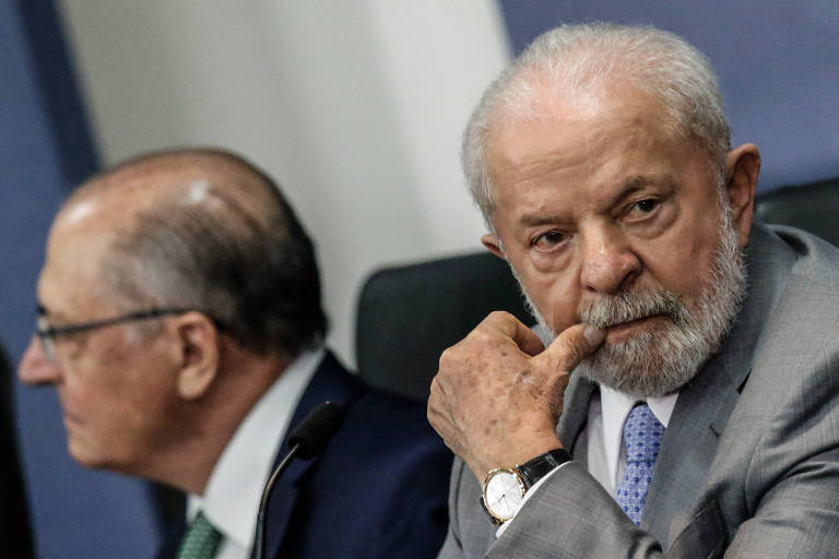 Lula espera que Alckmin abra mão de ministério para concluir reforma e atrair centrão