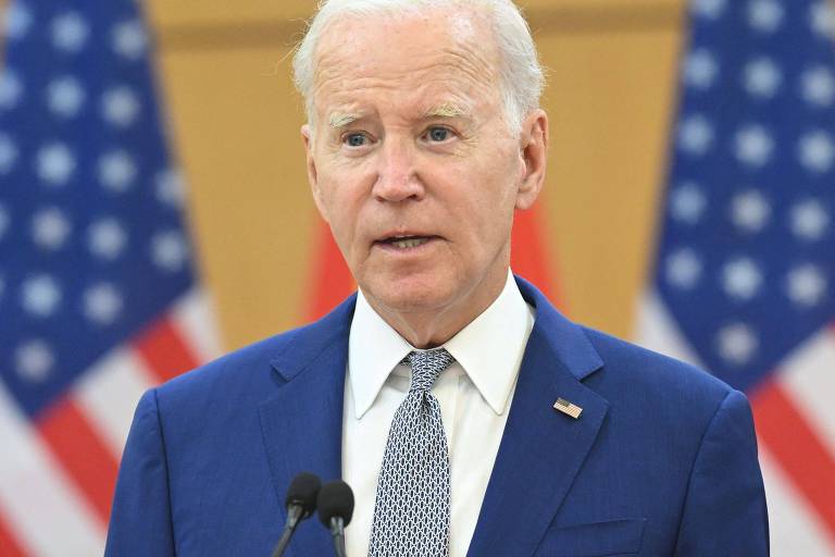 O presidente dos EUA, Joe Biden, durante entrevista em Hanói, a capital do Vietnã