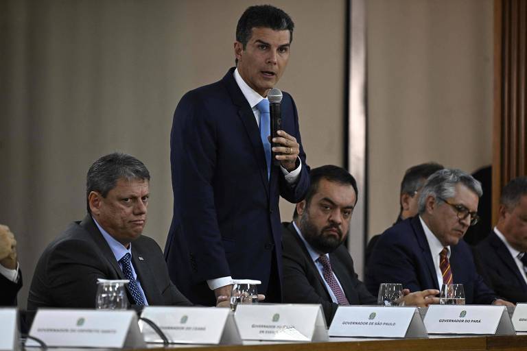 Helder Barbalho, governador do Pará, durante encontro com outros governadores em Brasília