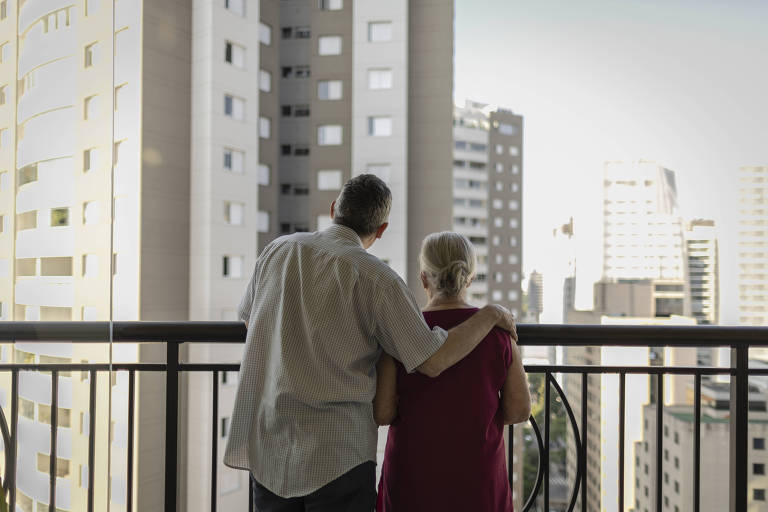 Brasil tem quase 1 milhão de pessoas com Alzheimer, estimam pesquisadores